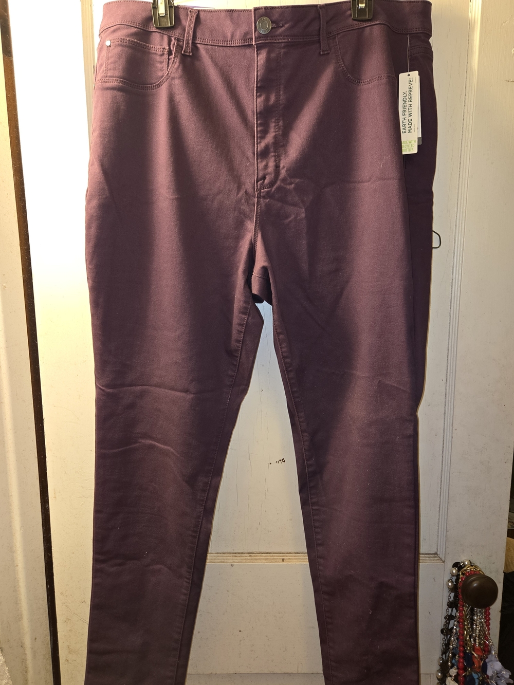 Time and Tru Plum Ankle Cropped Straight Leg Pants
